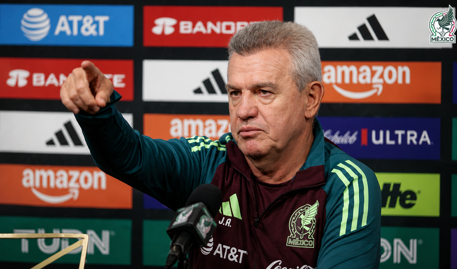 Javier ‘Vasco’ Aguirre confirma el primer recorte de la selección mexicana: seis futbolistas abandonan la concentración