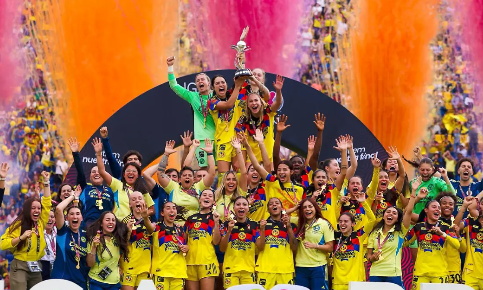 América se corona campeón de la Liga MX Femenil tras golear a Rayadas de Monterrey