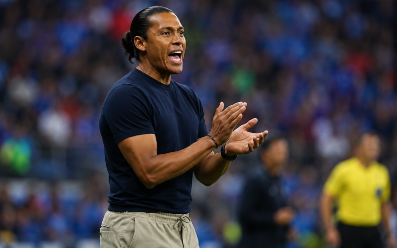 El futuro de Joel Huiqui en Cruz Azul depende de los próximos 180 minutos: si gana el título, se queda; si no, su continuidad queda en duda